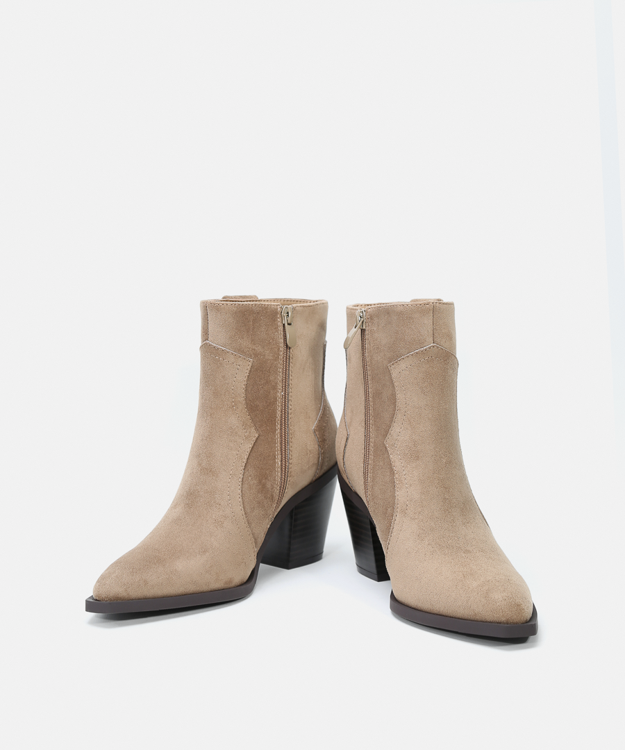 Botines cowboy  tac&oacute;n image number null